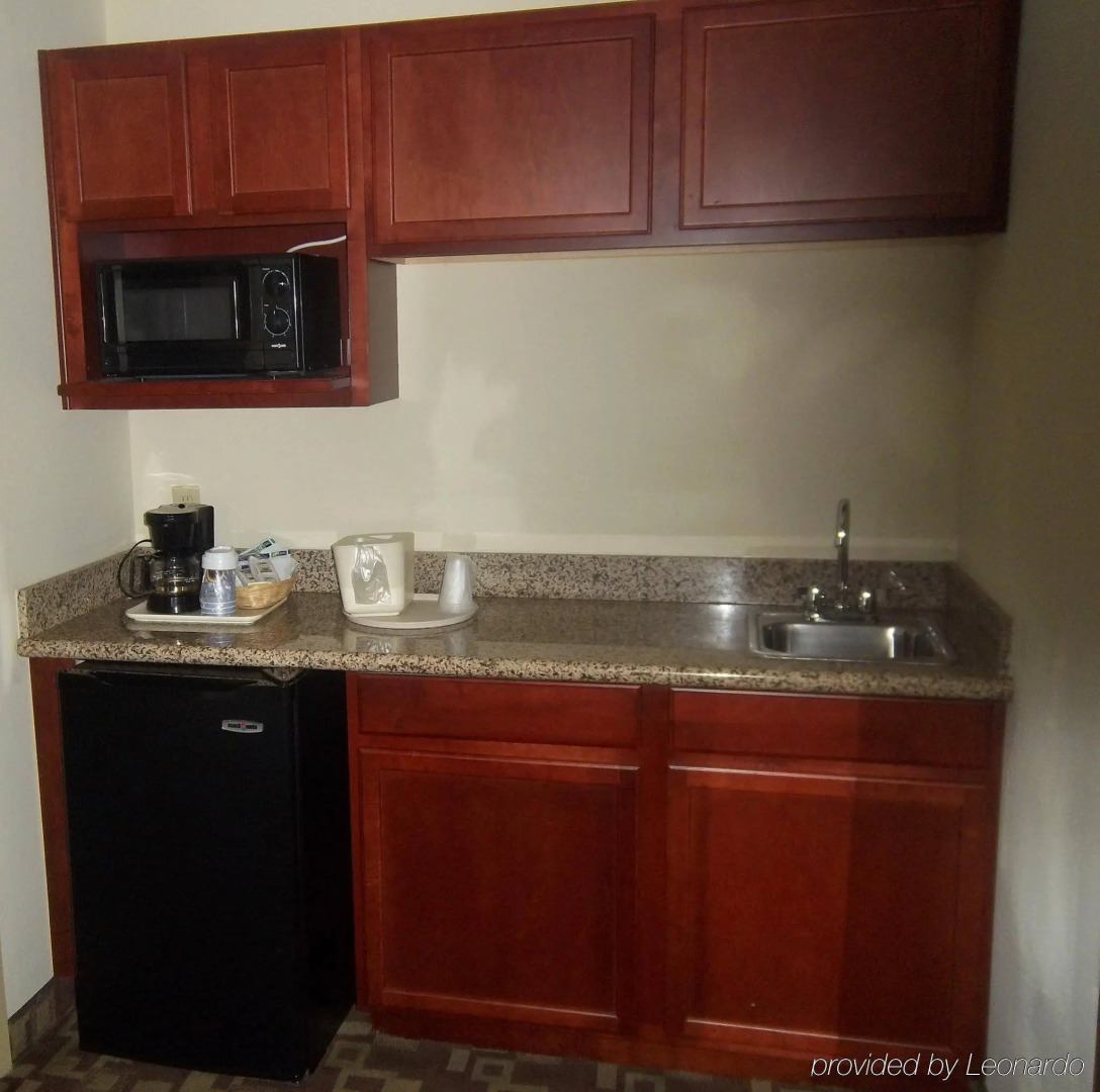 Holiday Inn Express & Suites Port St. Lucie West by IHG