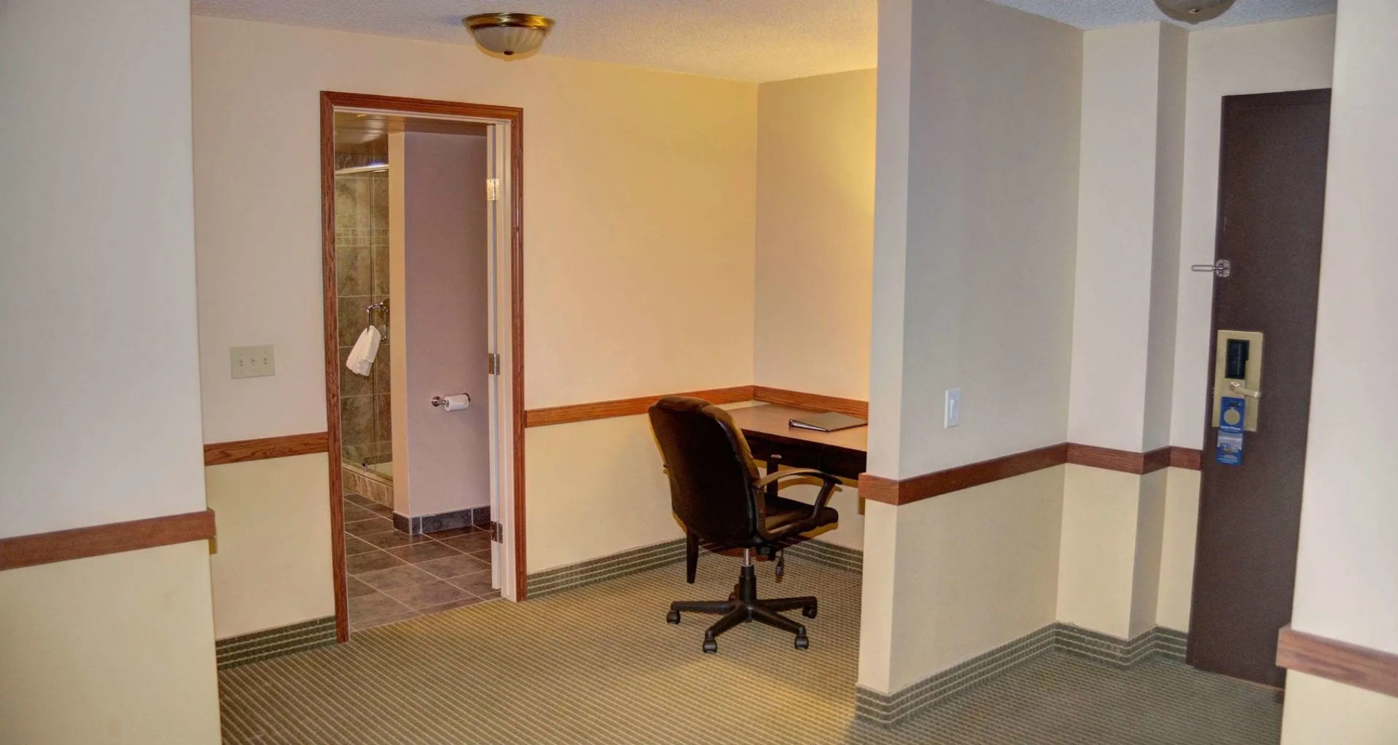 Days Inn by Wyndham Airdrie