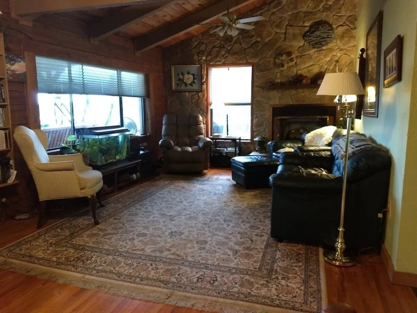 Beaver Lake Heavenly Hideaway B&B