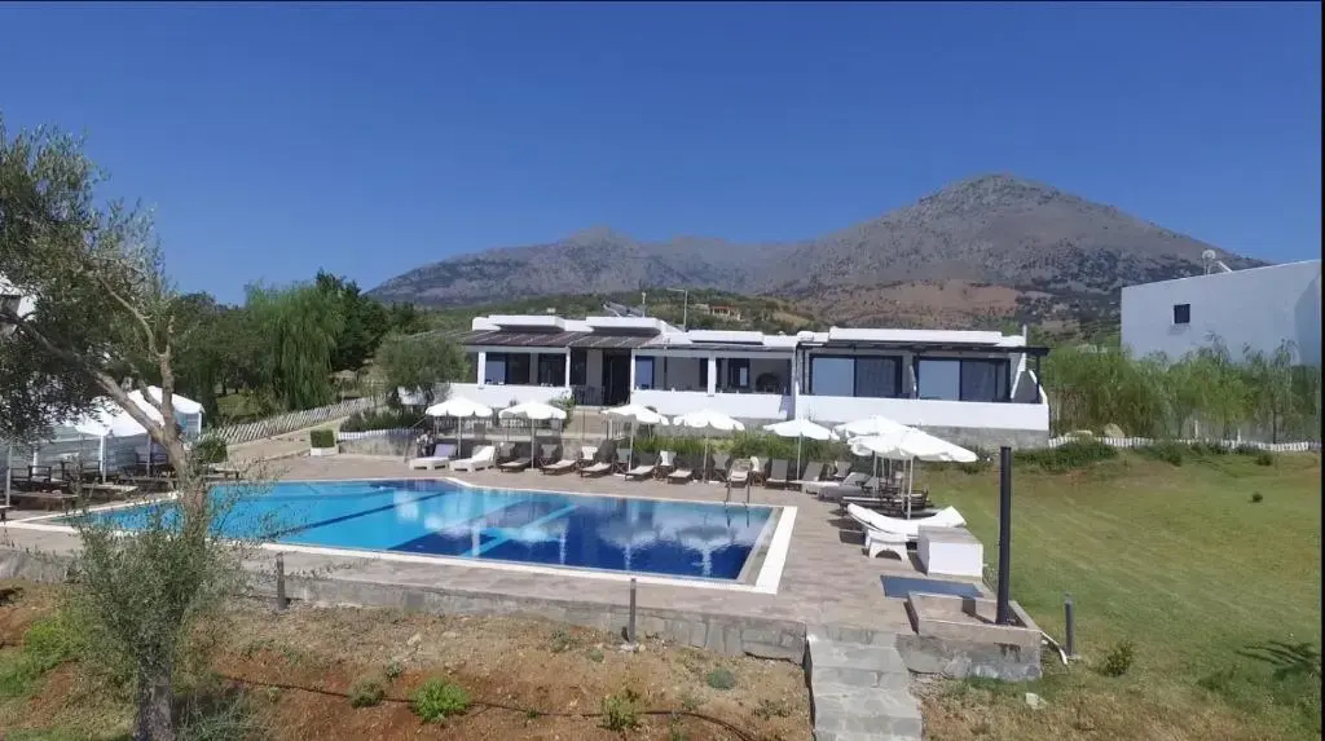Samothraki Beach Apartments & Suites Hotel