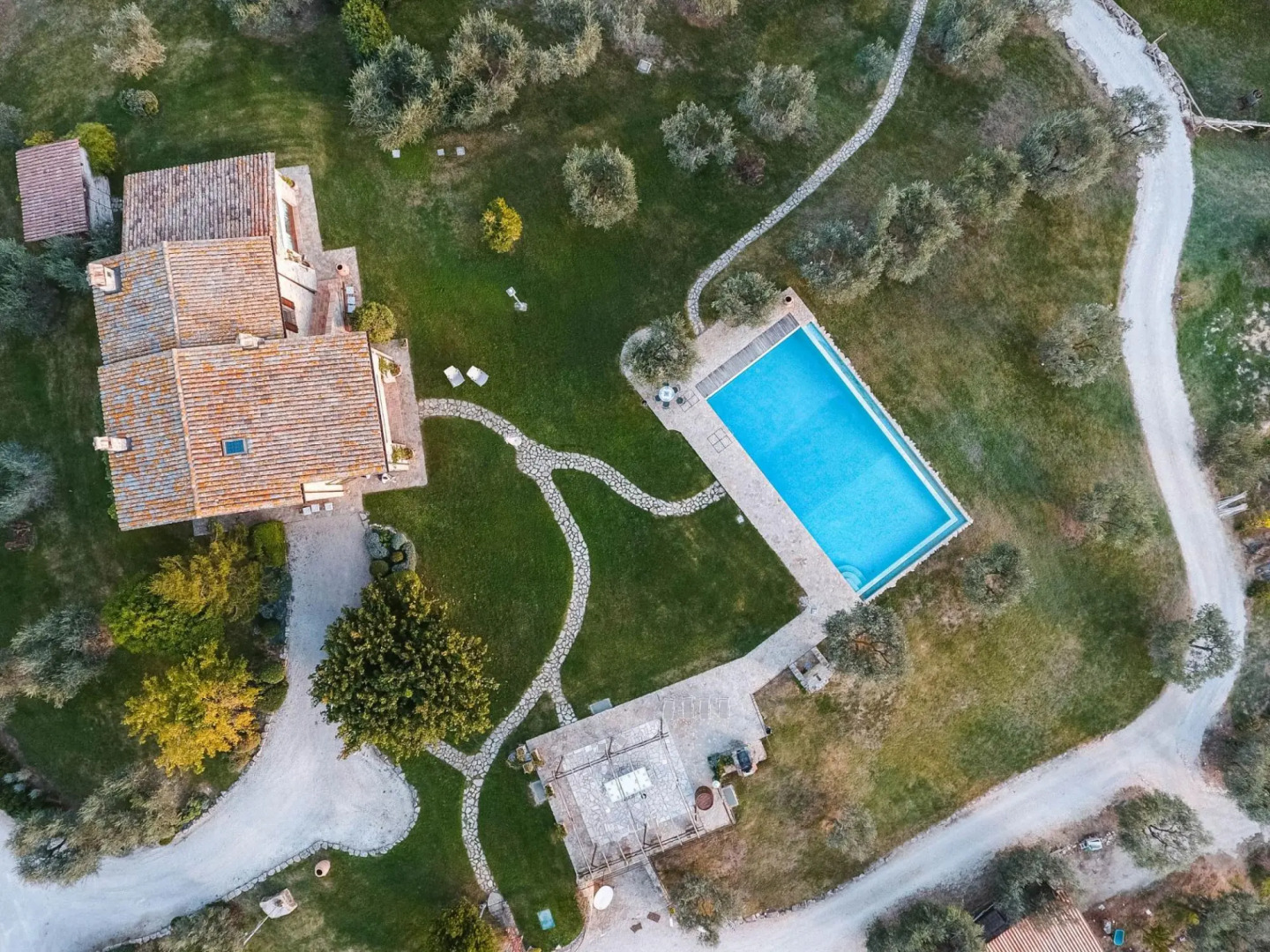 Villa for 10 Guests Private Pool Access to the Wellness Center of the Estate-moraio