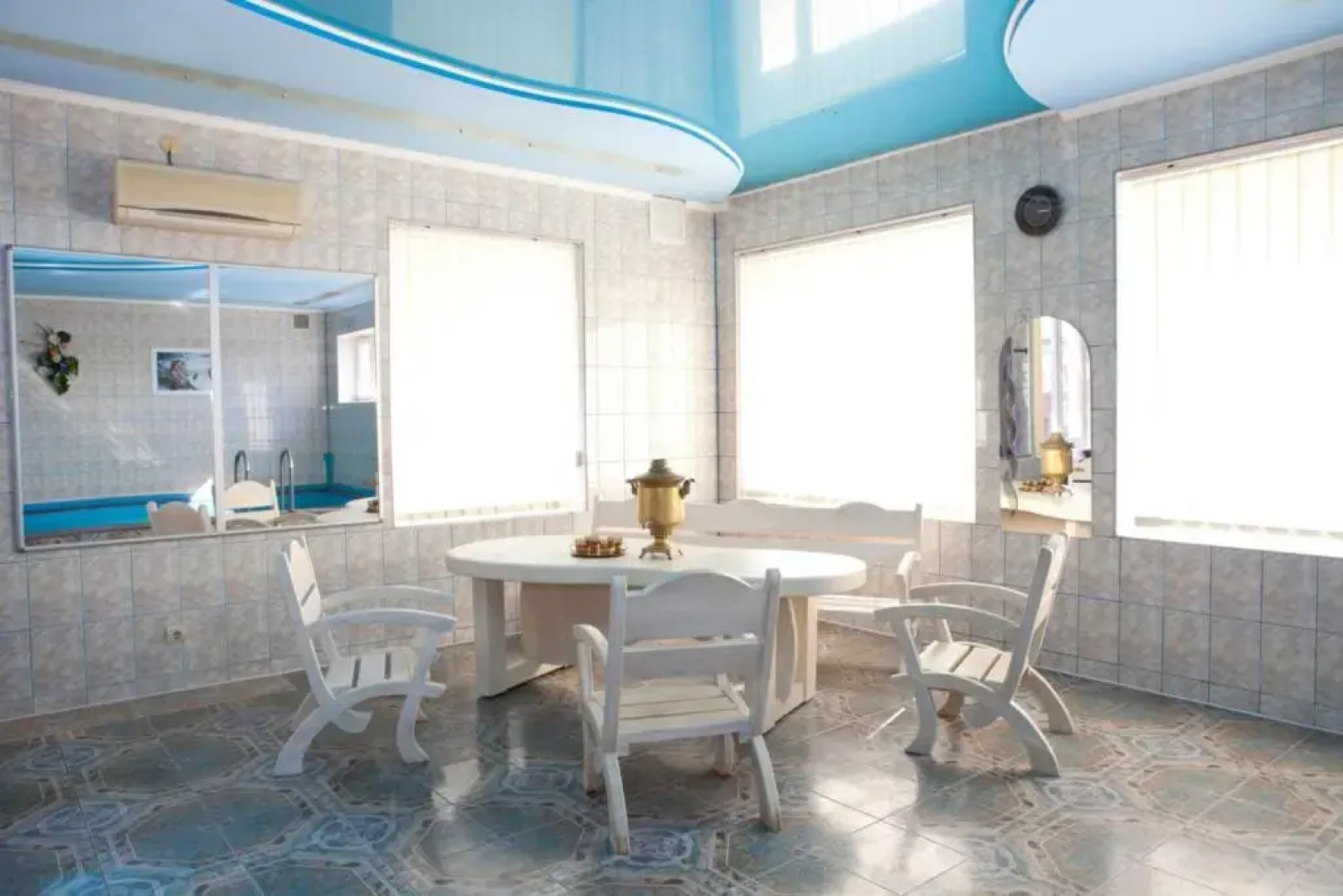 Villa Rose