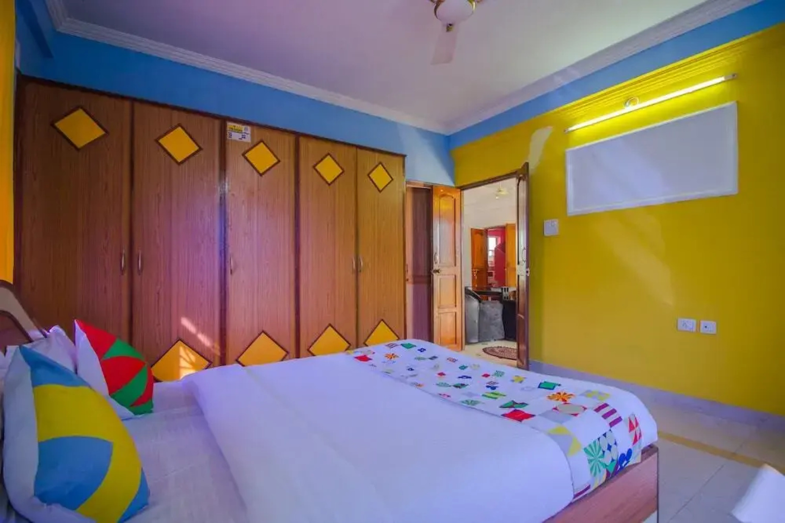 OYO 18739 Home Spacious 2BHK Sangolda
