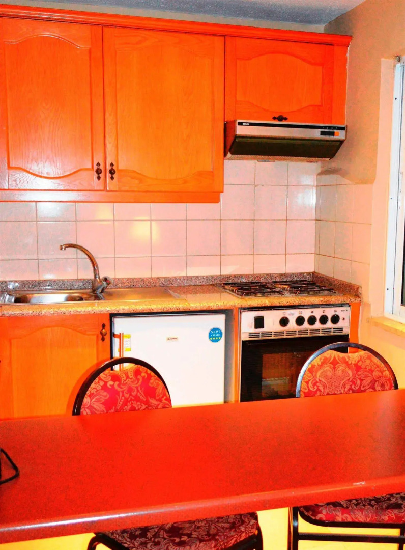 Gondola Hotel and Suites