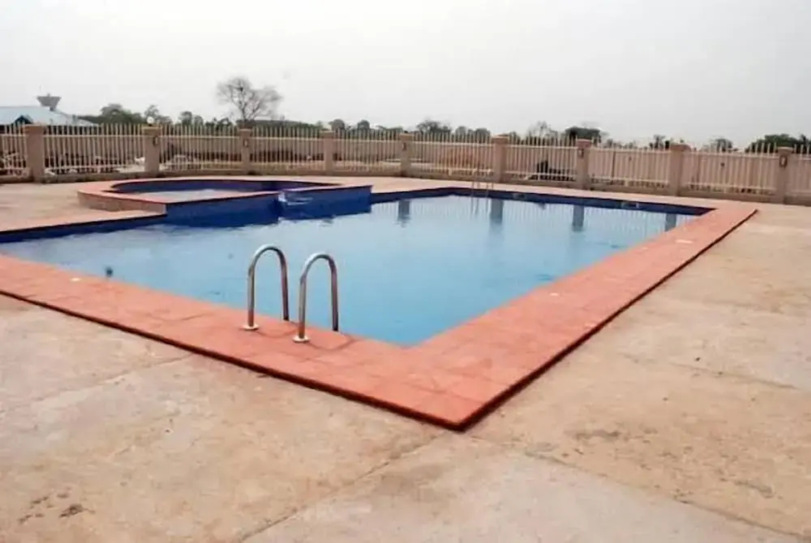 Yewa Frontier Hotel