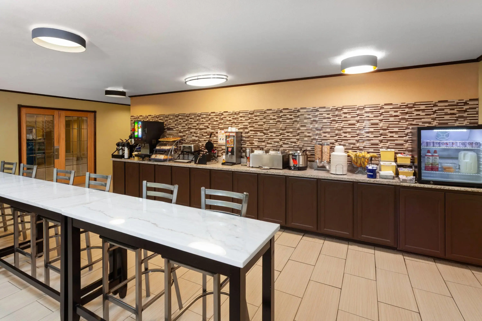Days Inn & Suites by Wyndham Spokane Airport Airway Heights