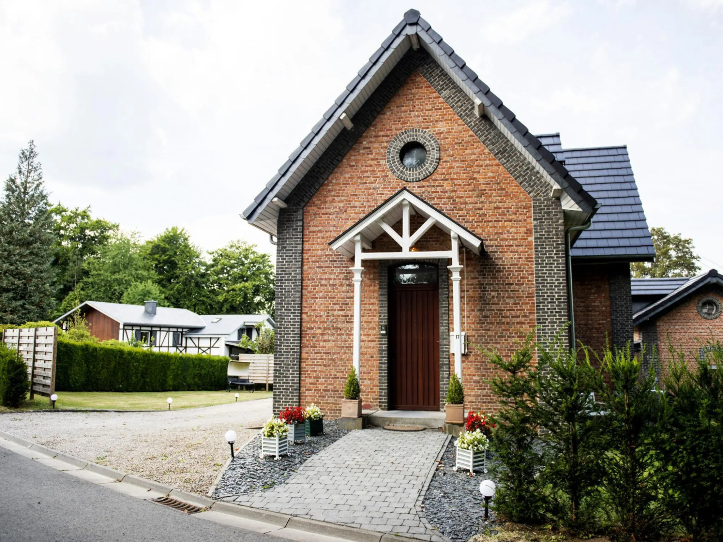 Fantastic holiday home in Spa with bubble bath and sauna