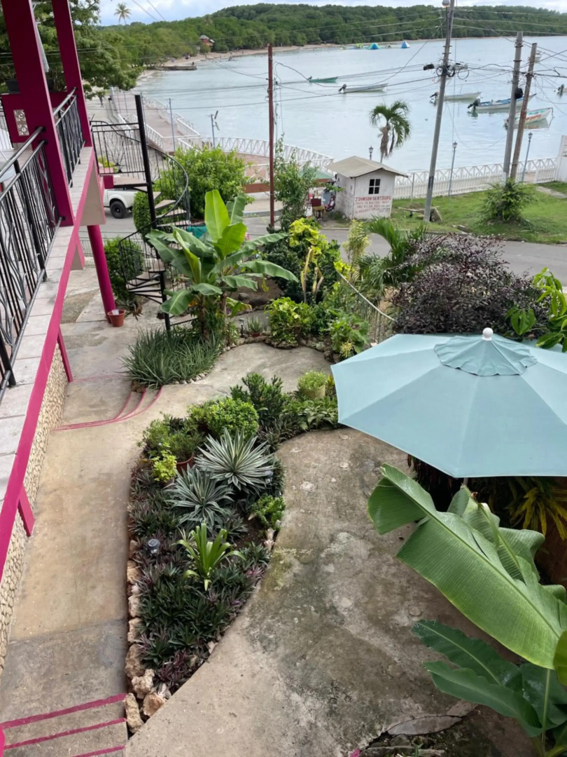 The Seaside Garden Guesthouse