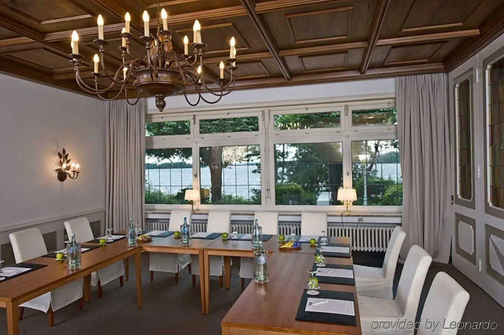 Hotel Dieksee - Collection by Ligula