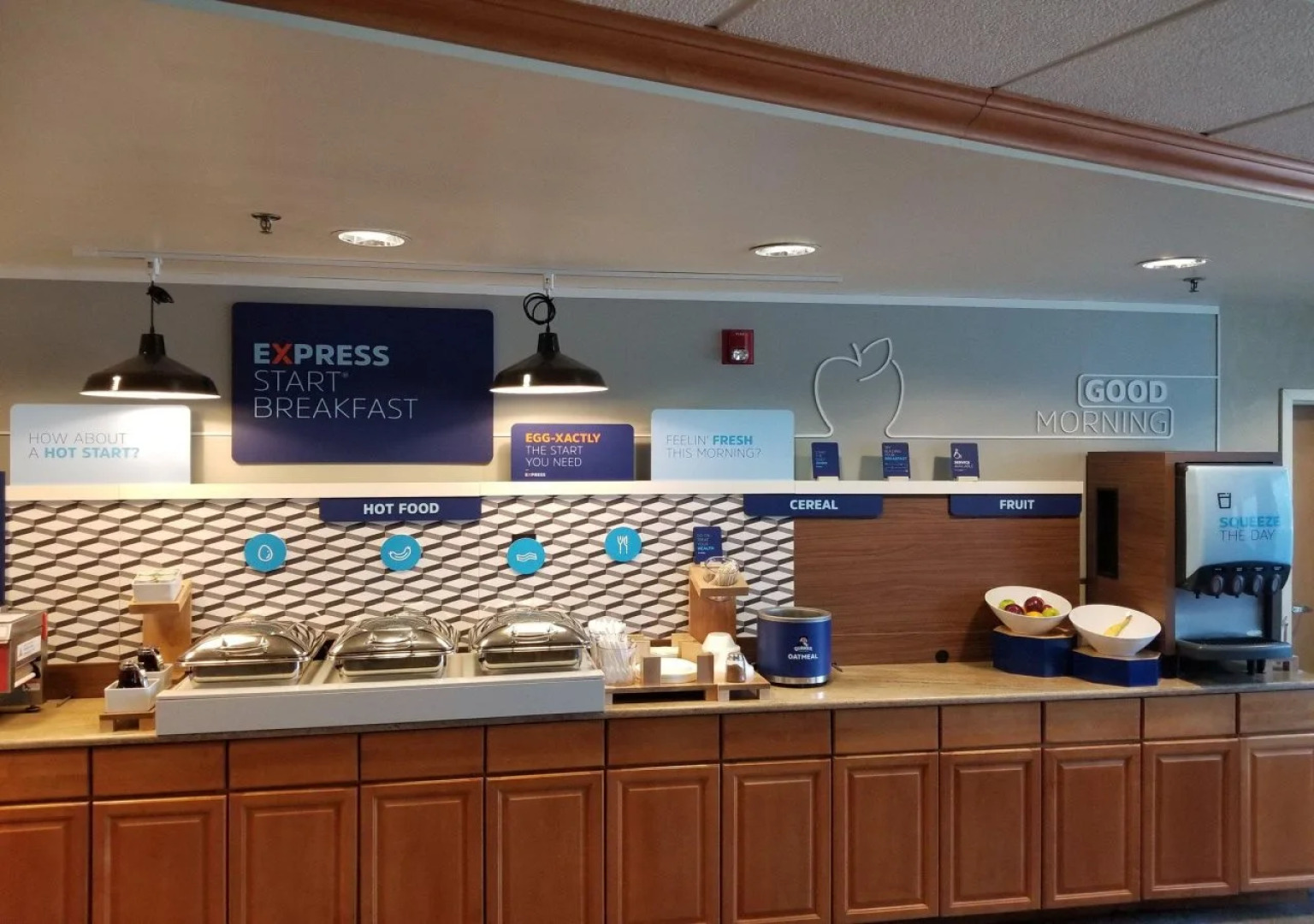 Holiday Inn Express Hotel & Suites Brattleboro by IHG