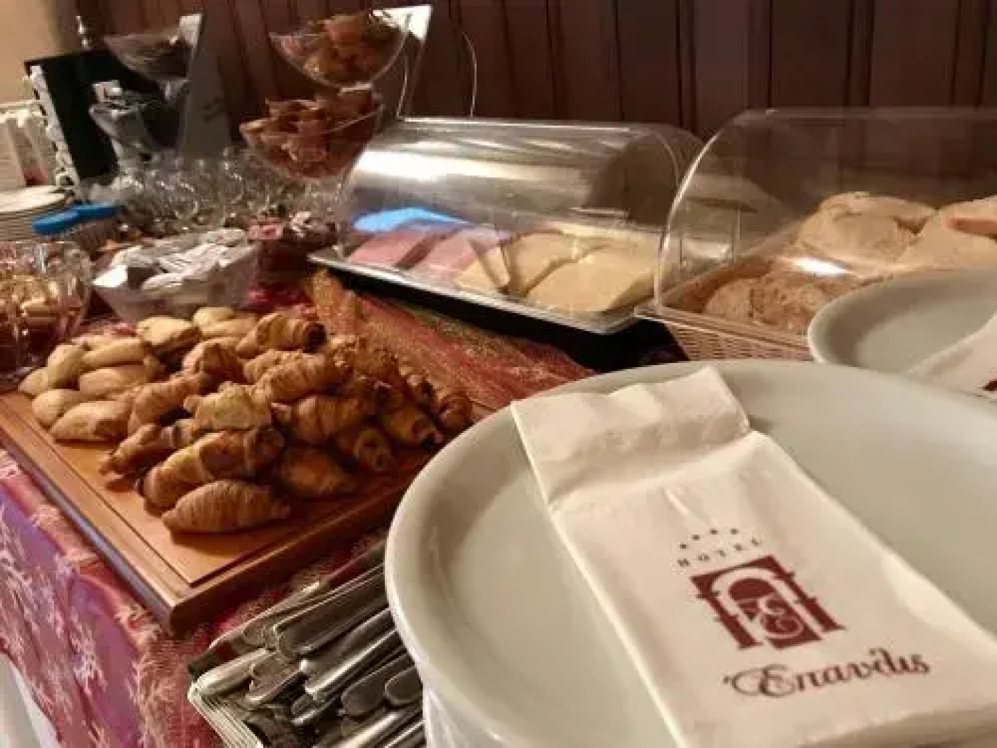 Hotel Elegant Epavlis