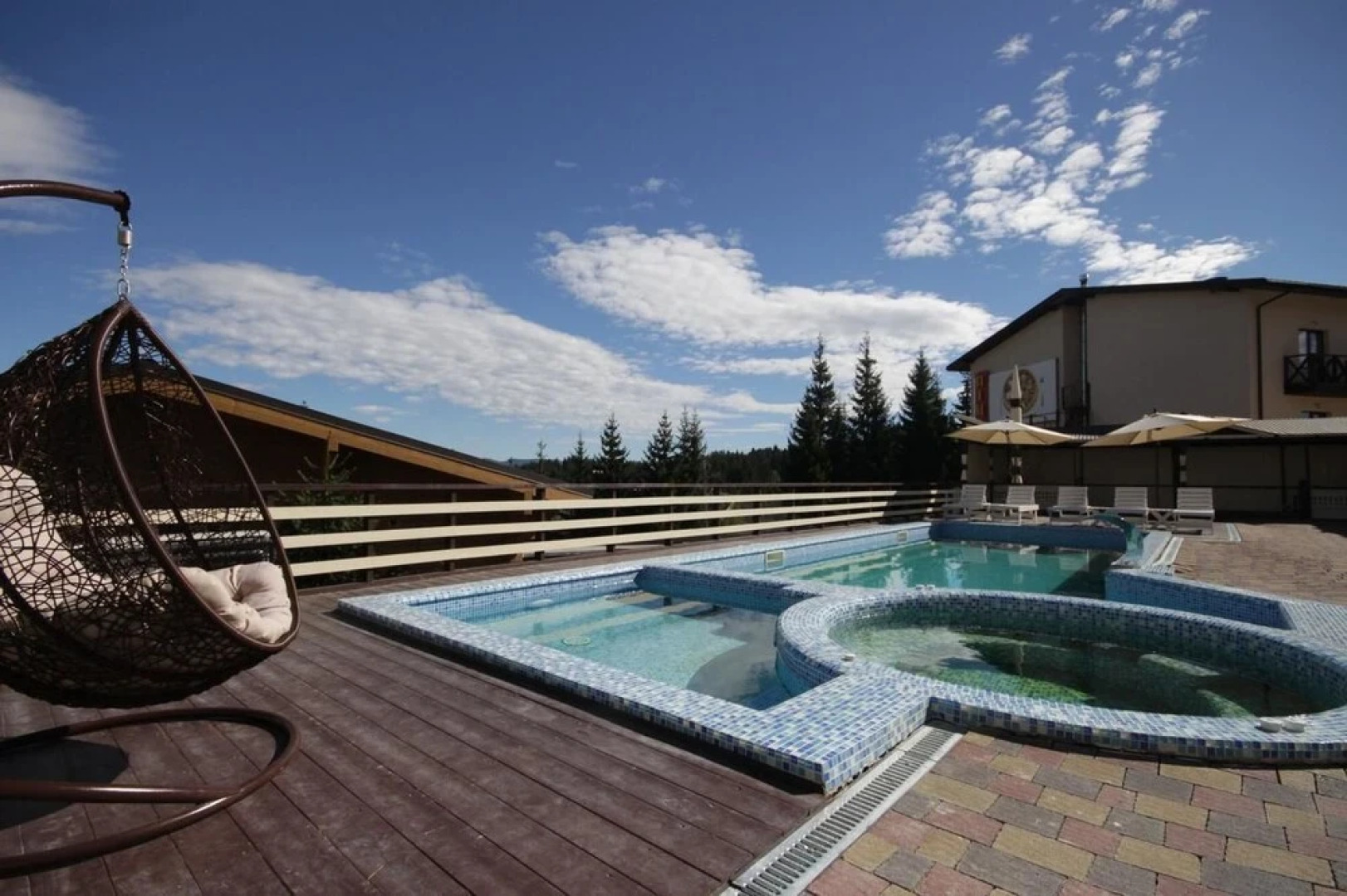 Villa Parliament Yablunytsya