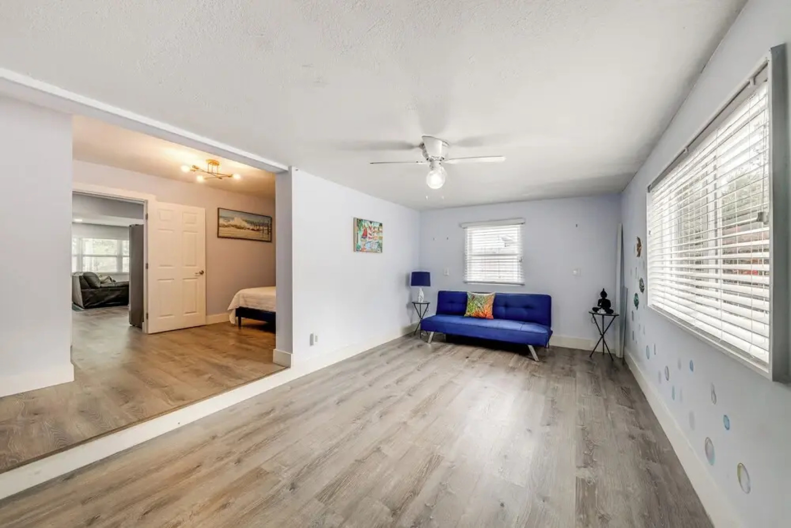 1 Mi to Beach: Sunny Lantana Cottage w/ Pool!