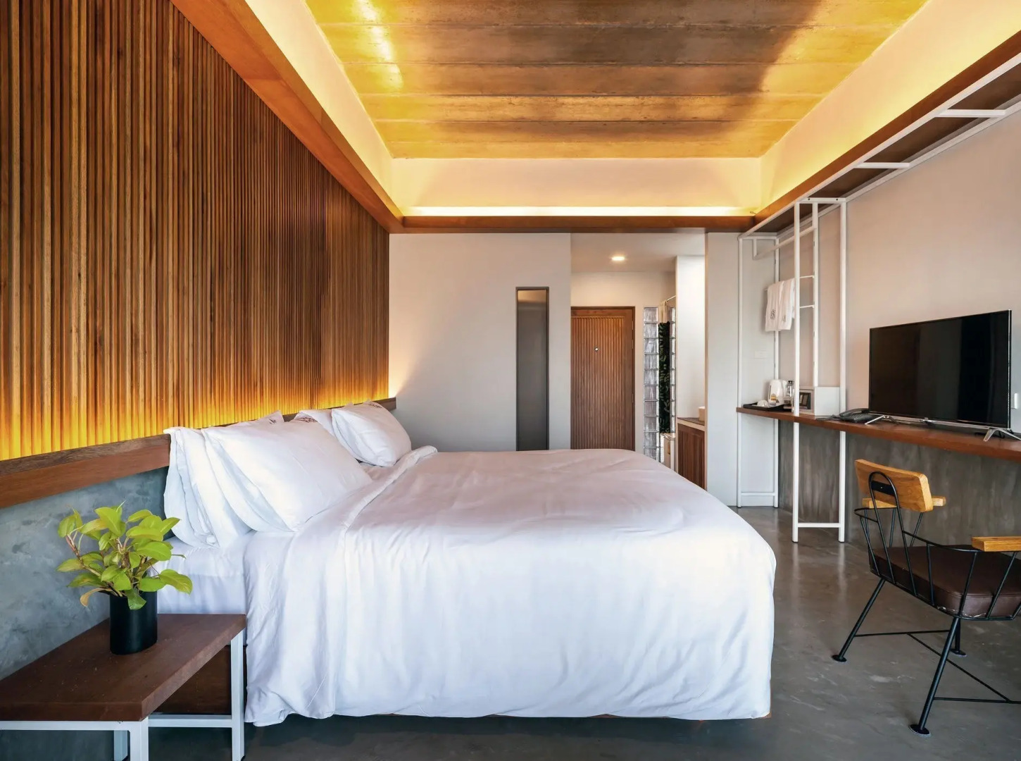 Laekhon Nonbai Hotel