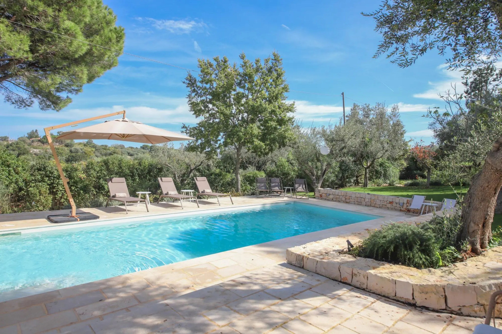 TD Trulli Tortorella w Nature Pool Sauna