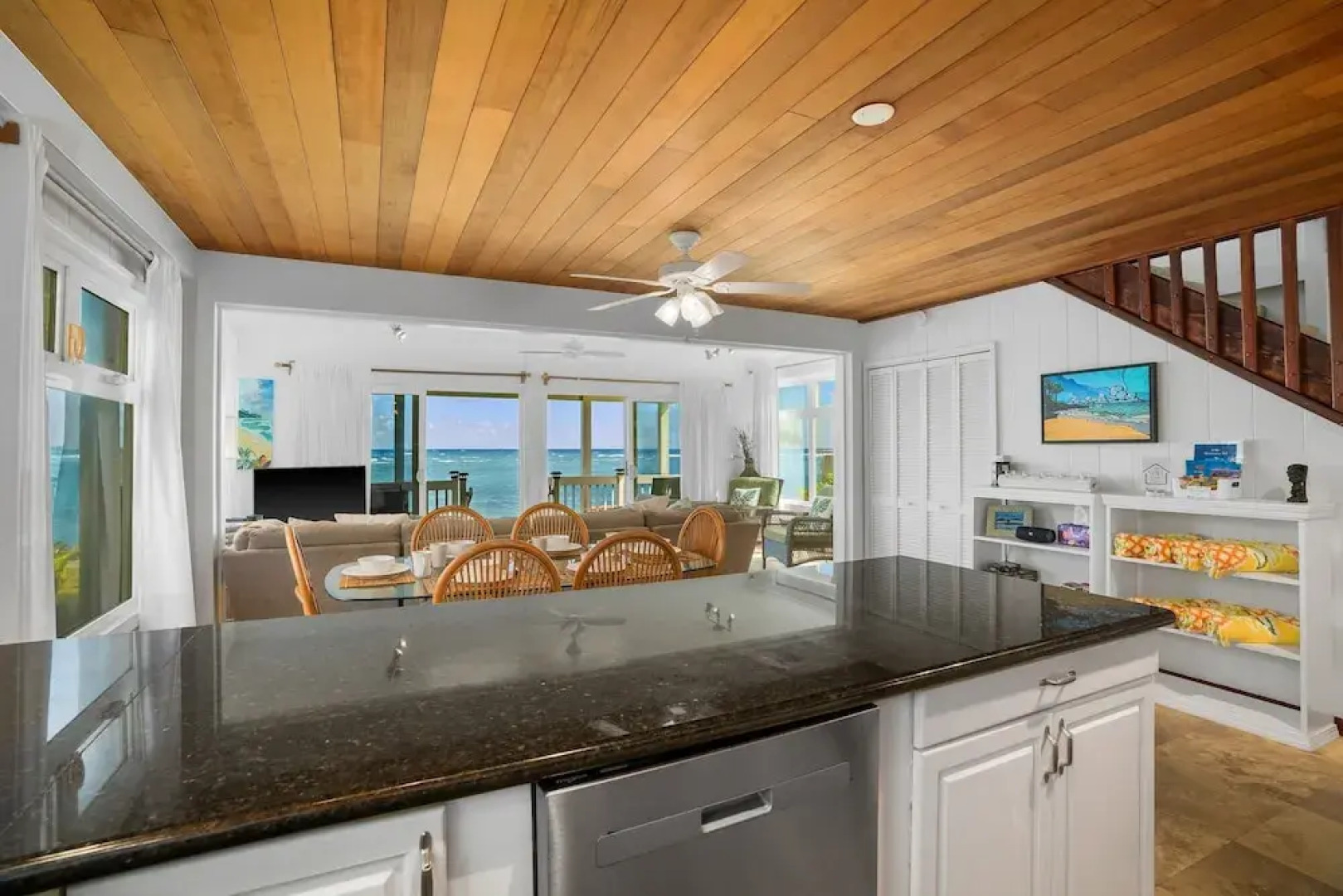 Kauai Aliomanu 2 Bedroom Home