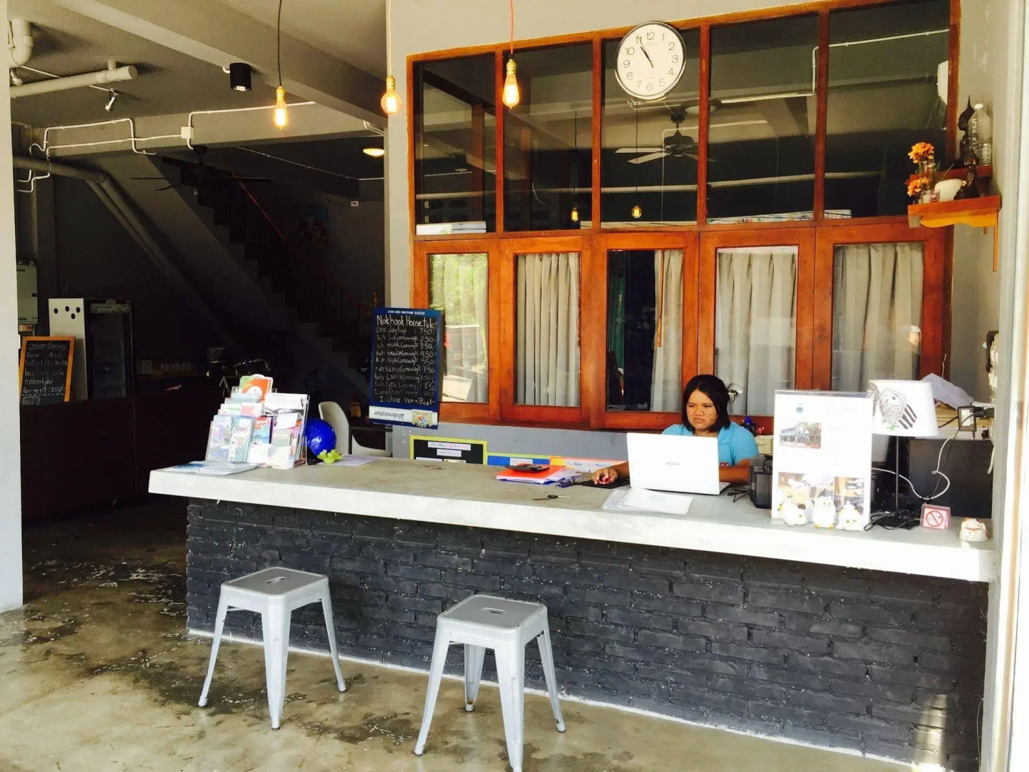 Nokhook House Trang - Hostel