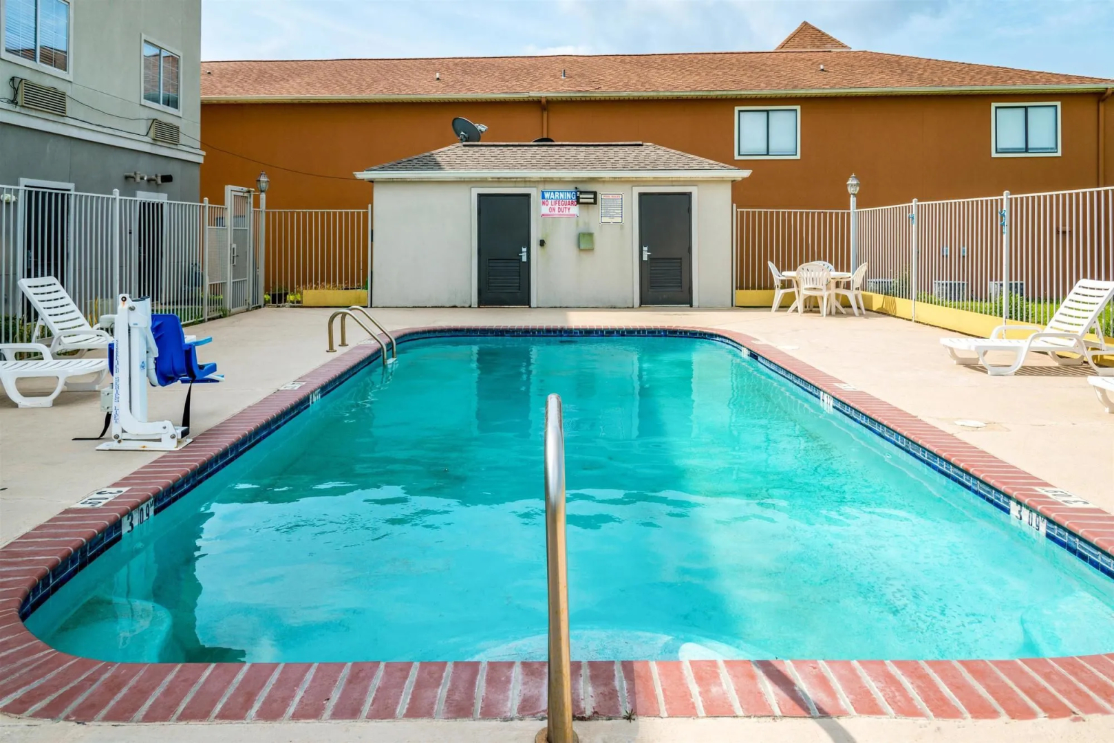 OYO Townhouse Sulphur, LA Extended Stay