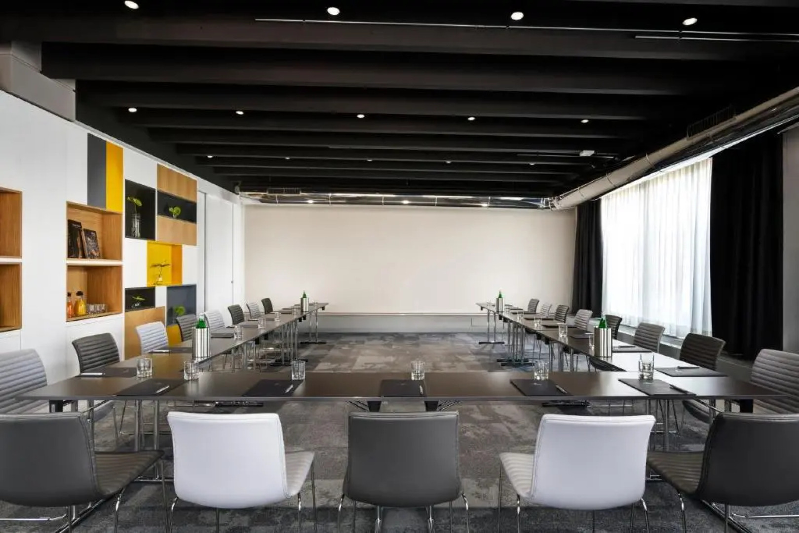 UnaHotels The One Milano Hotel & Residence