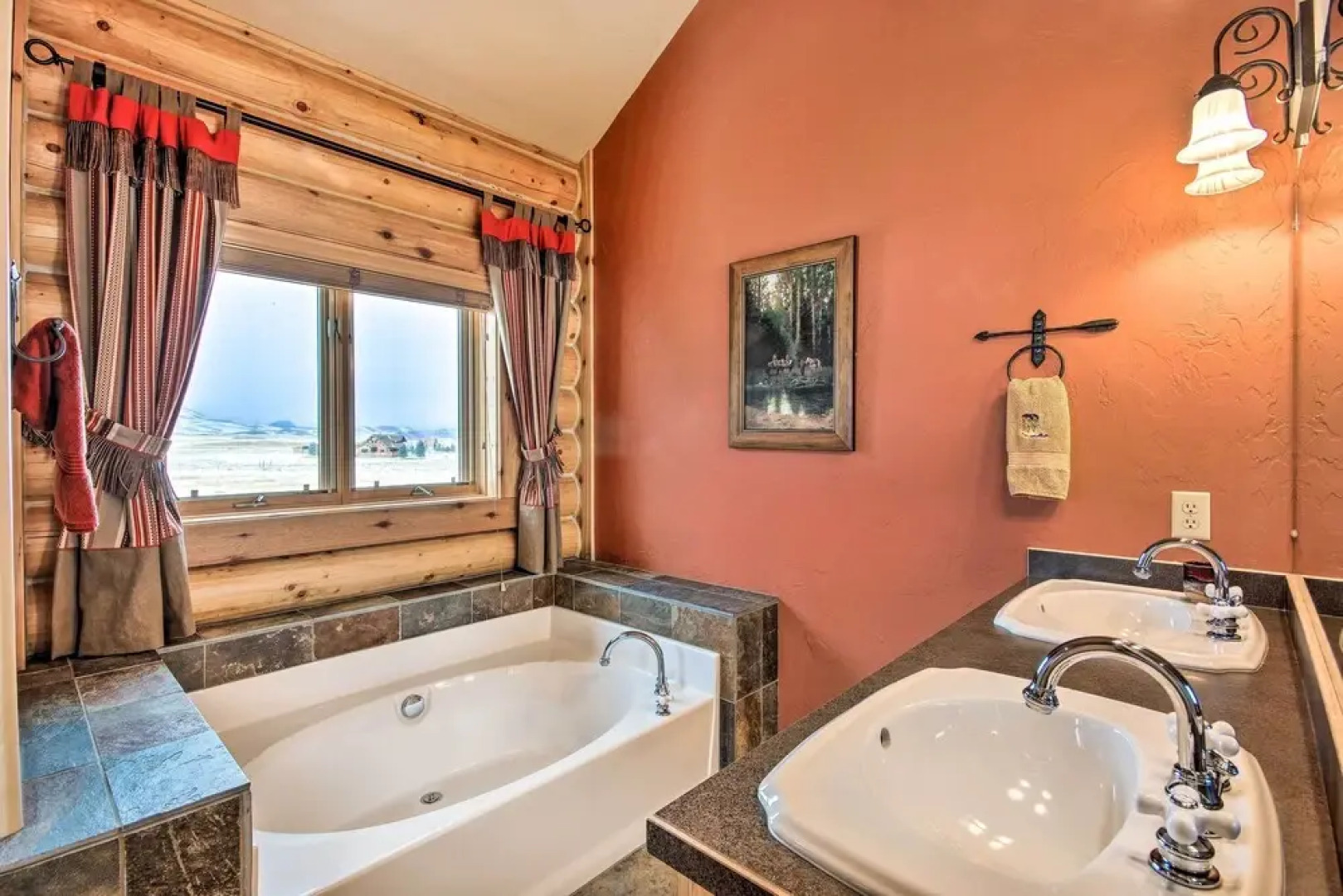 Rustic Livingston Home w/ Deck + Mtn Views!