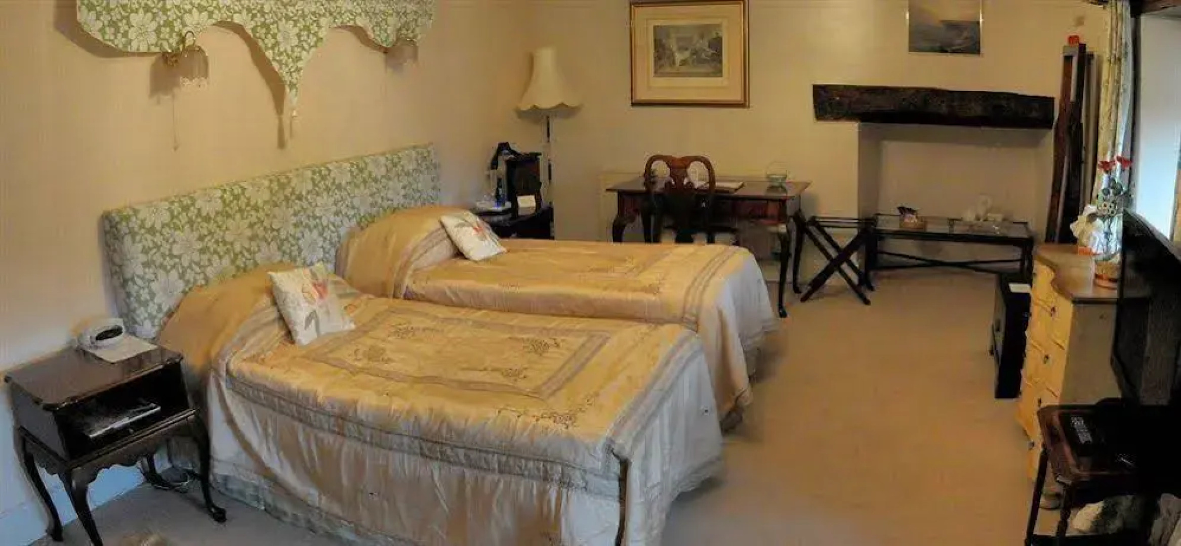 The Great House Hotel & Restaurant