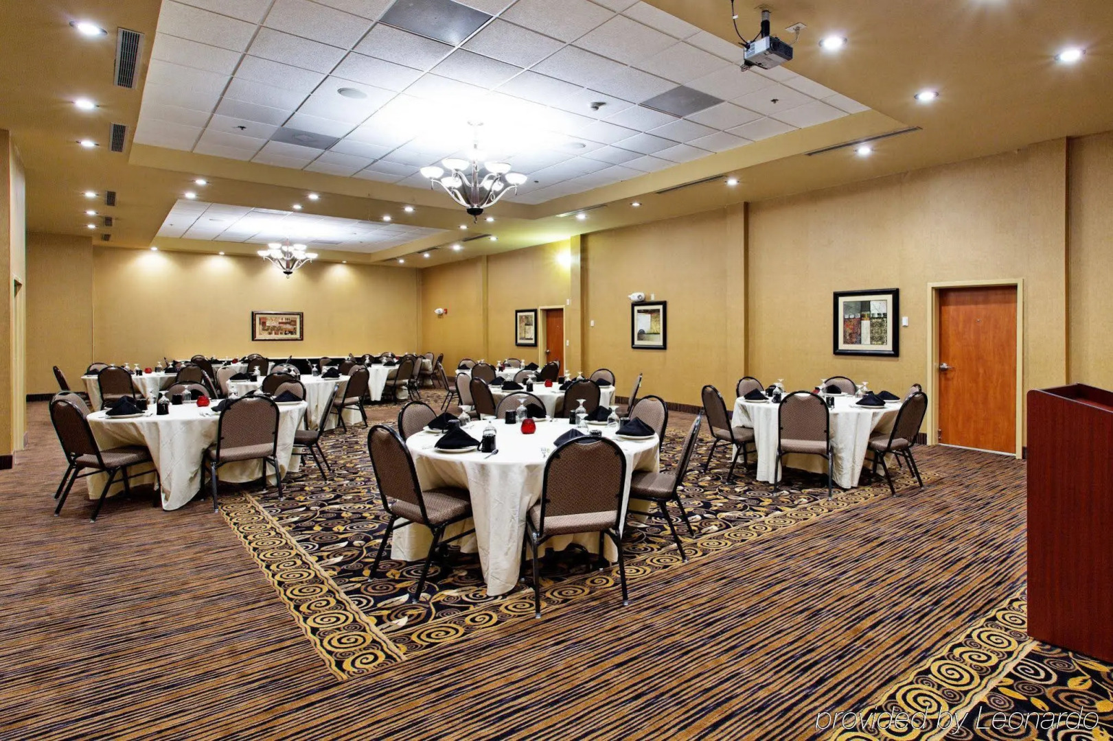 Holiday Inn Batesville by IHG