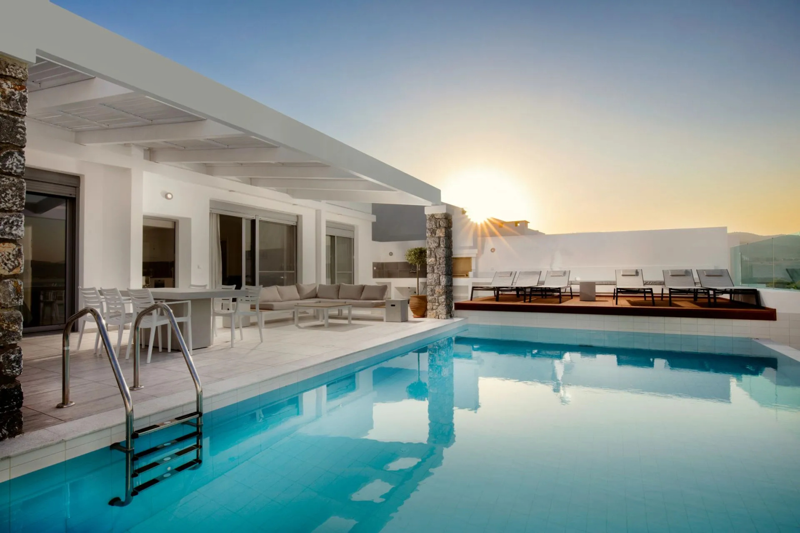 Lindos Hill Villas