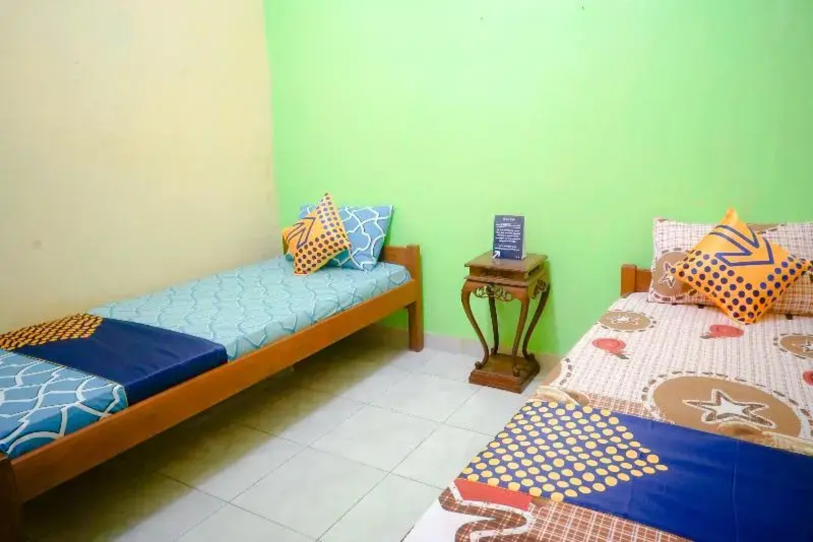 Wallet Family Residence Syariah by OYO Rooms