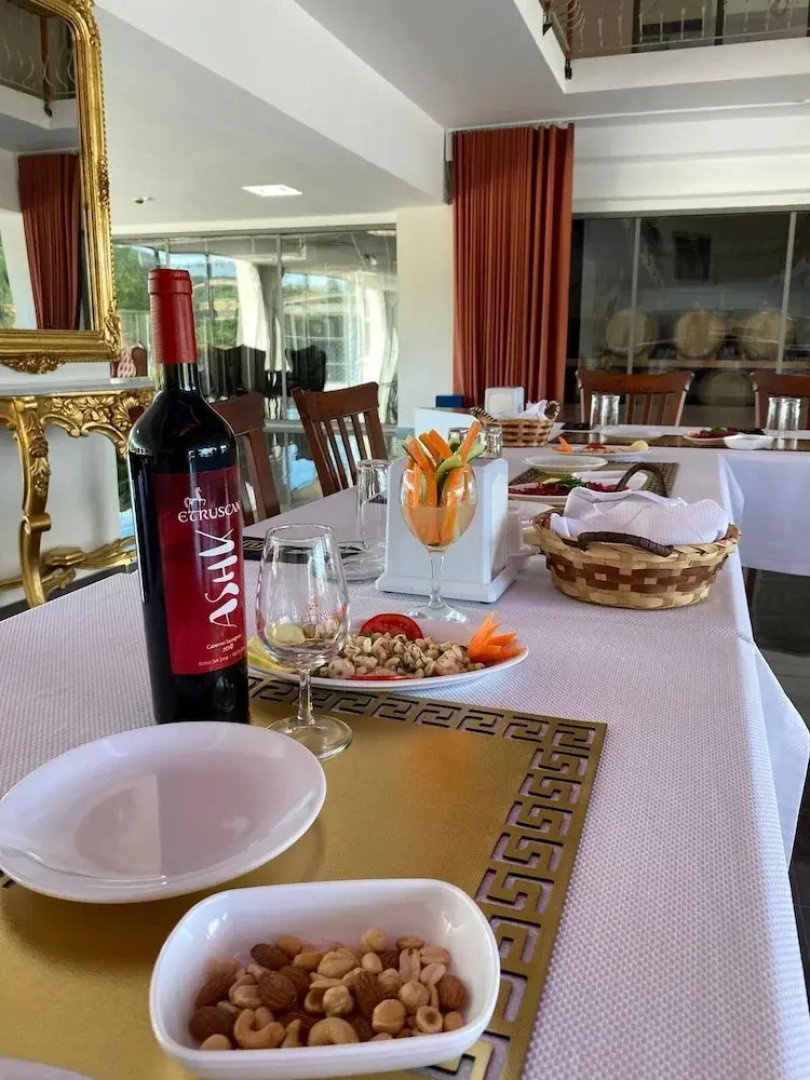 Etruscan Boutique Hotel