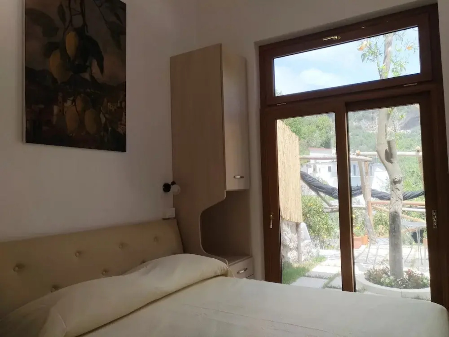 Lemons & Sun Apartment