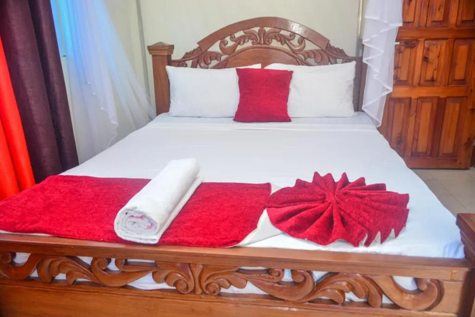 Fastcare Luxury Apartments O