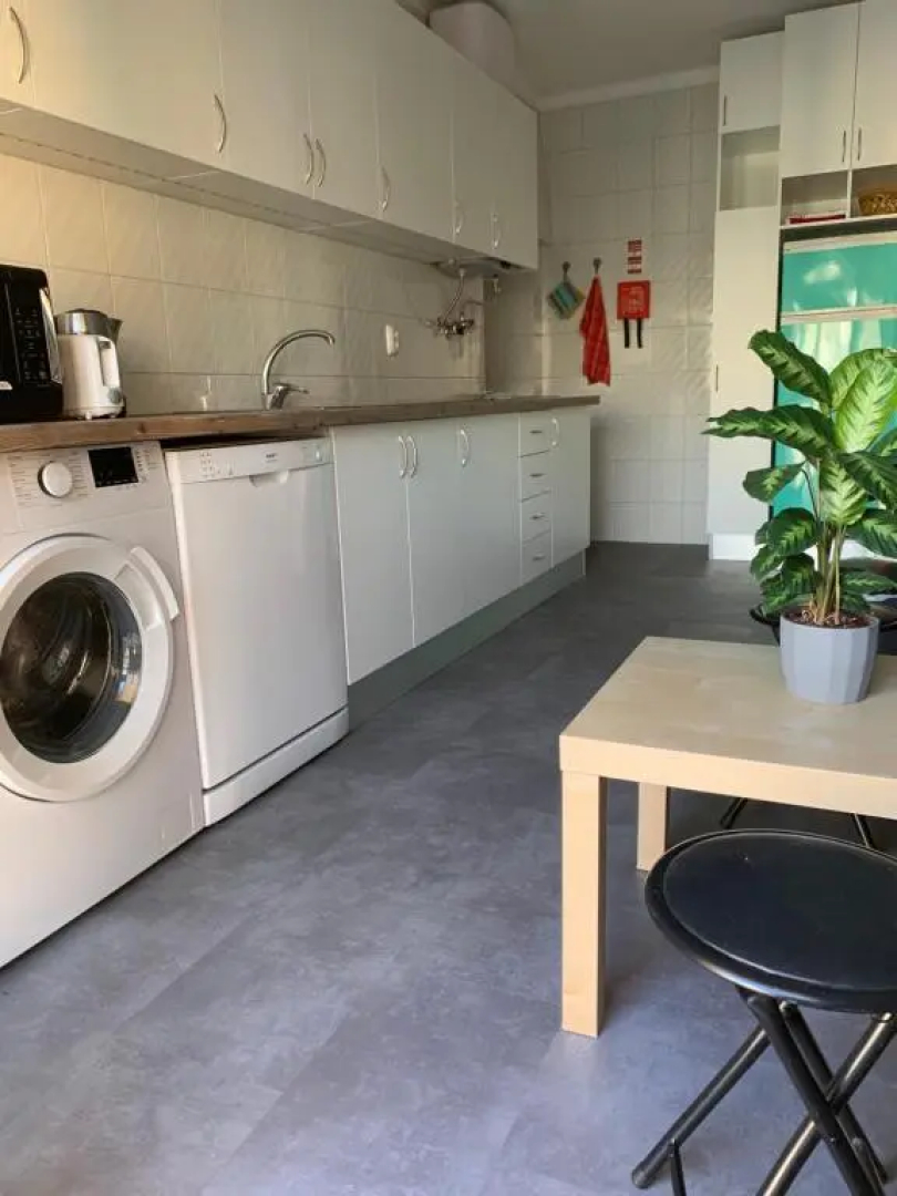 Carcavelos Cozy Lisboa/Cascais/Sintra 5PAX