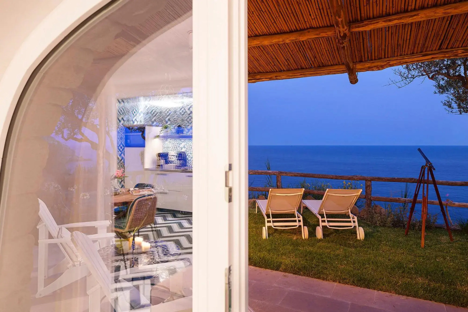 Costa Del Capitano Seaside Villas