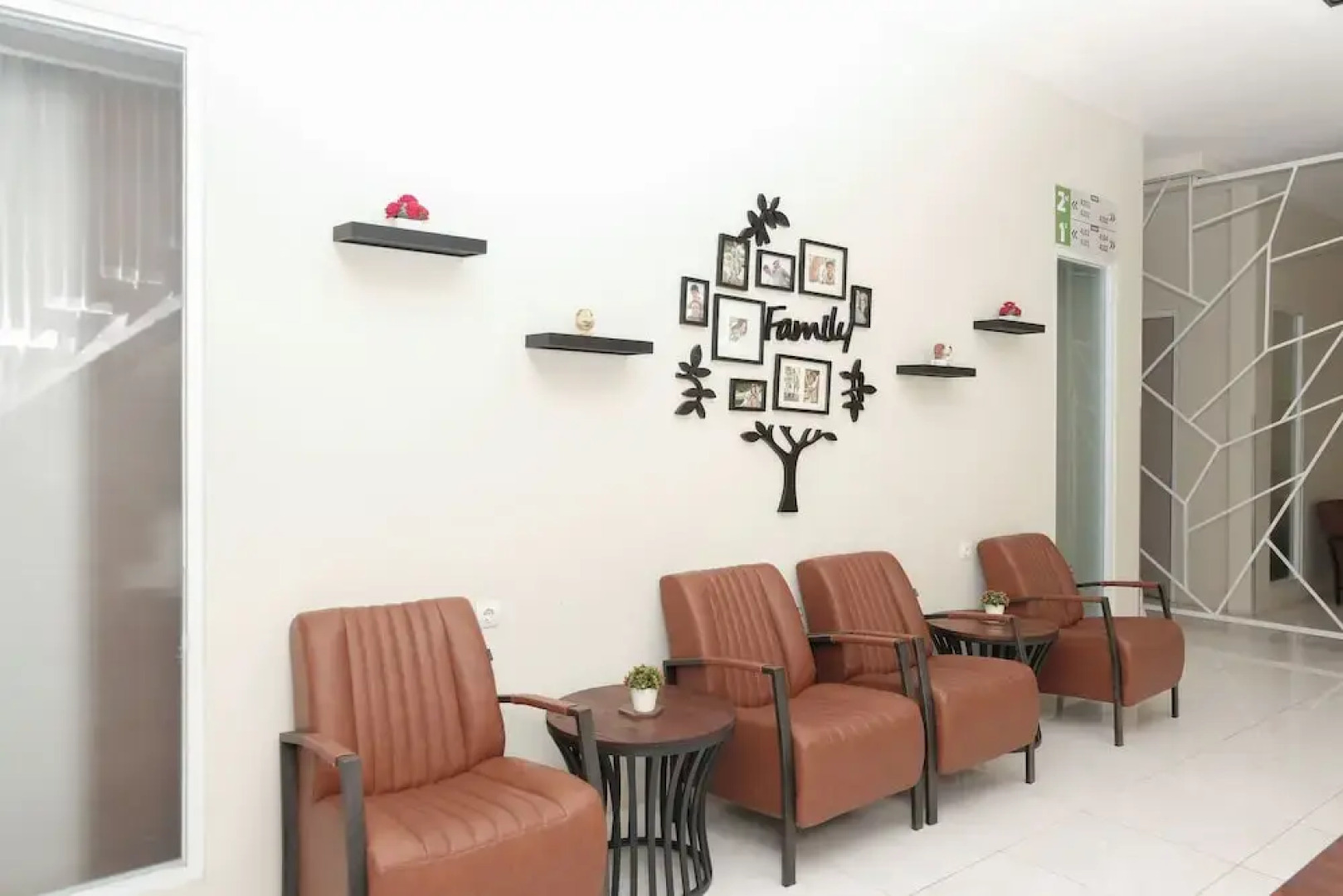 Oyo 620 The Peak Guest House Syariah