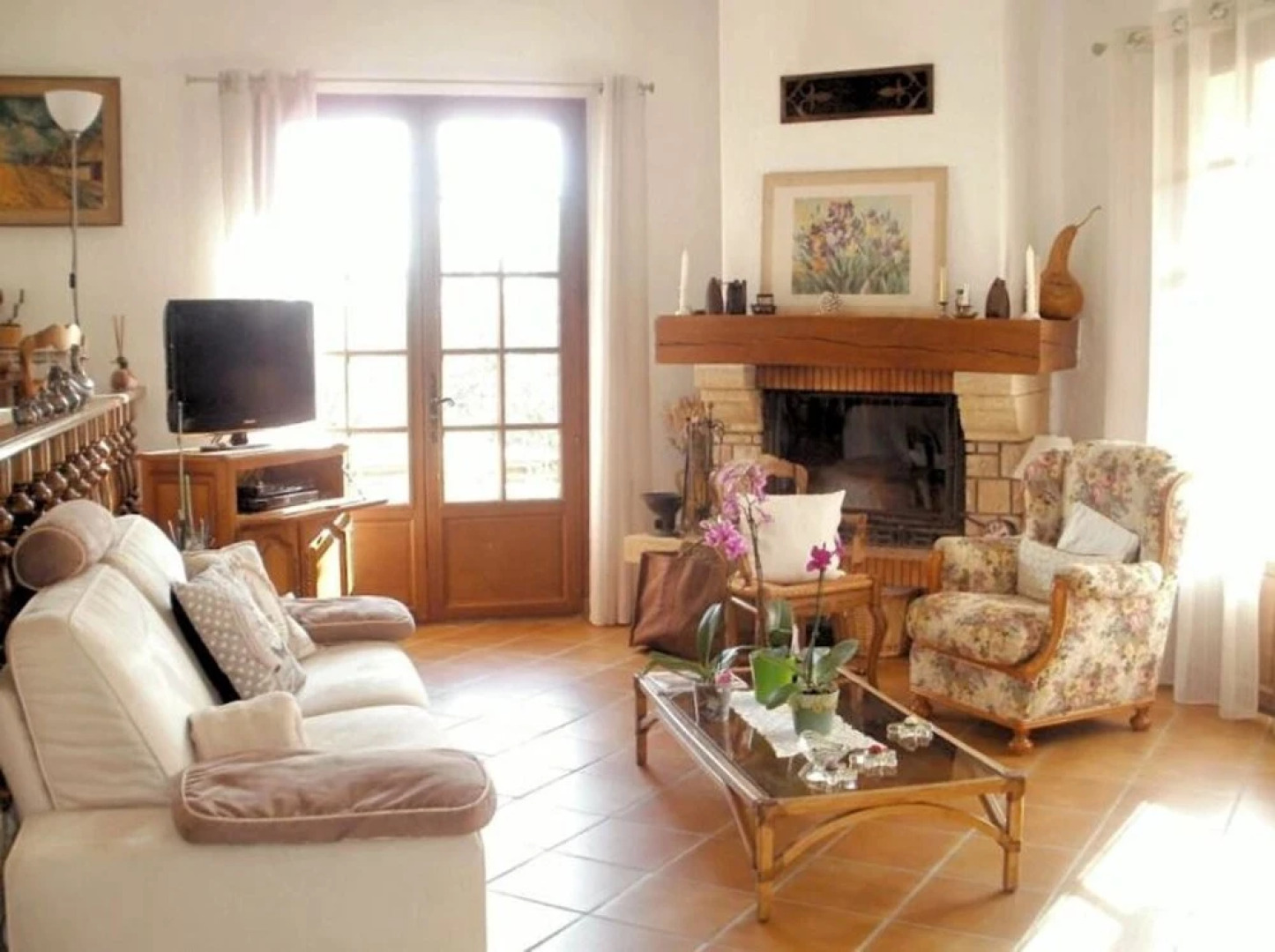 Upper Part of a Villa With 3 Bedrooms in Vence, With sea View, Private