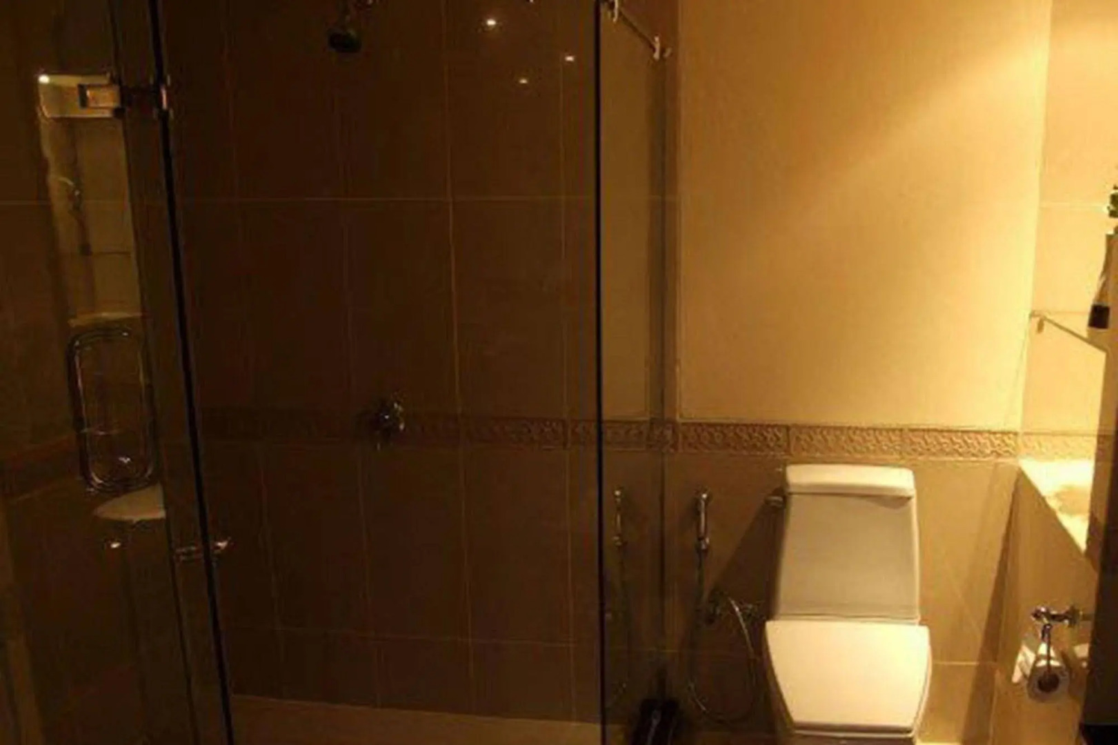 Sunee Grand Hotel and Convention Center