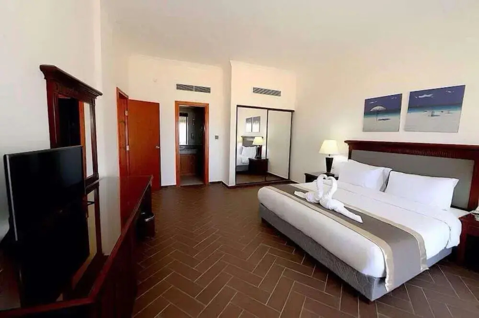 Savanna Empire Hotel and Resort Spa
