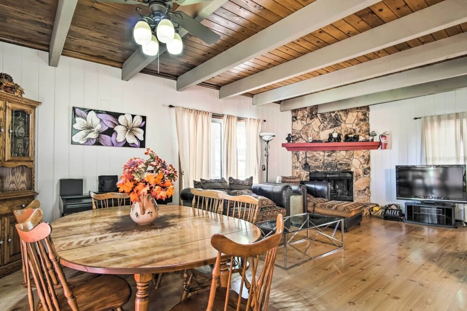 Lake Arrowhead Cabin: Lush Yard ~ 5 Mi to Village