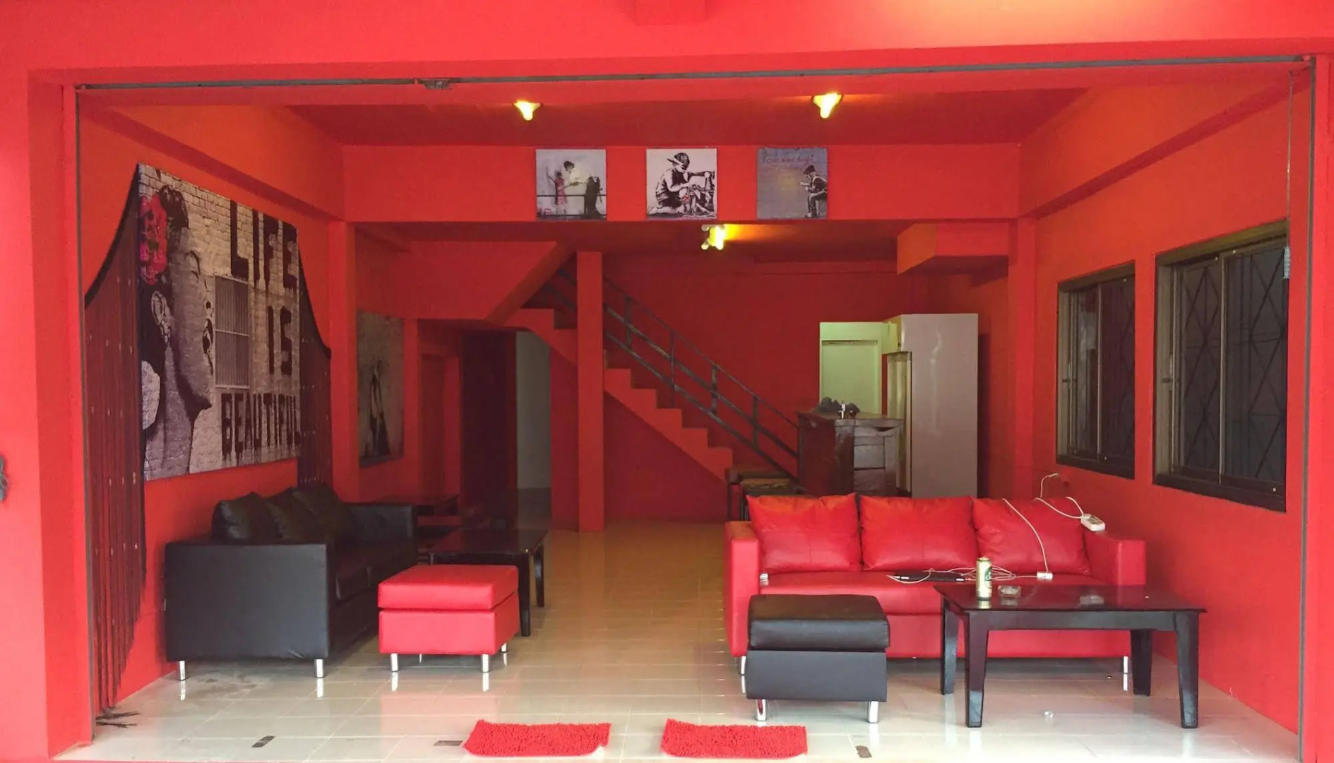 Red Boutique Hostel