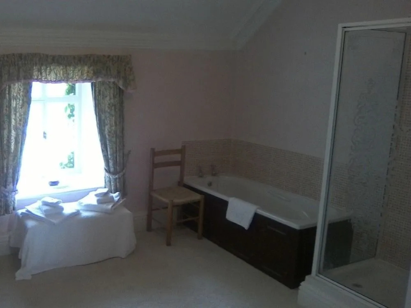 Newburgh House Bed & Breakfast