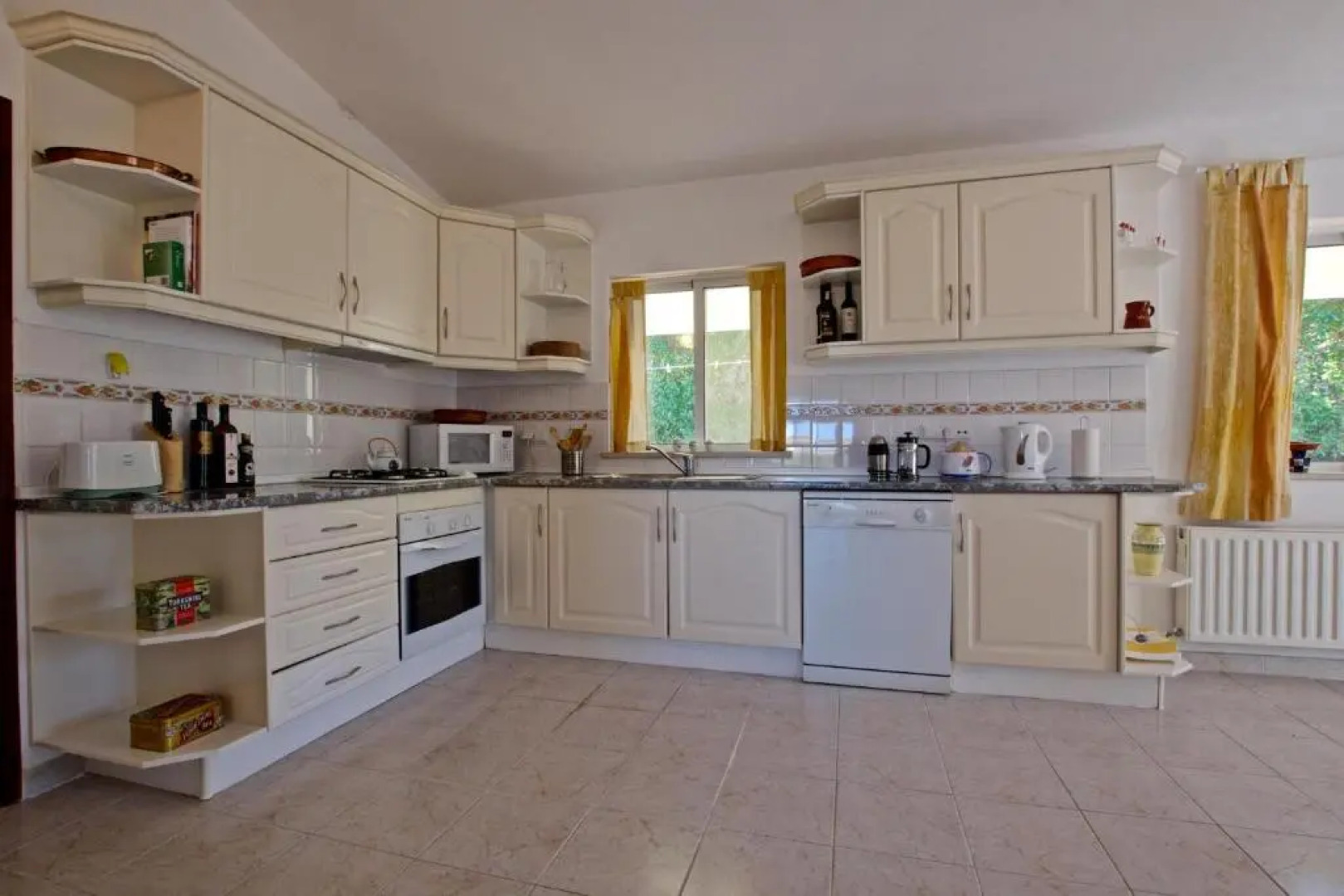 Casa Canela by Portucasa