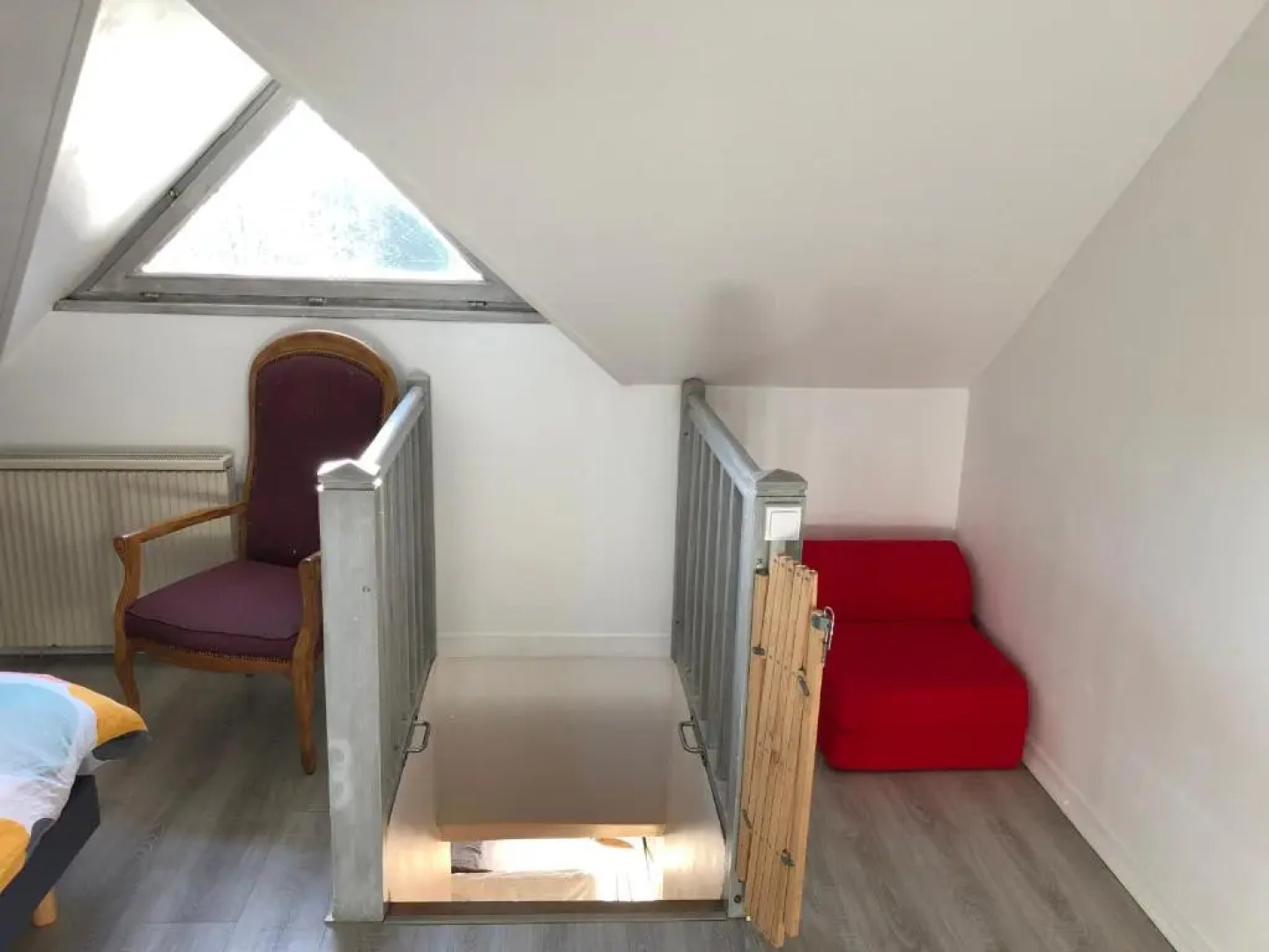 Appartement Cosy avec Balcon au calme proche Gare