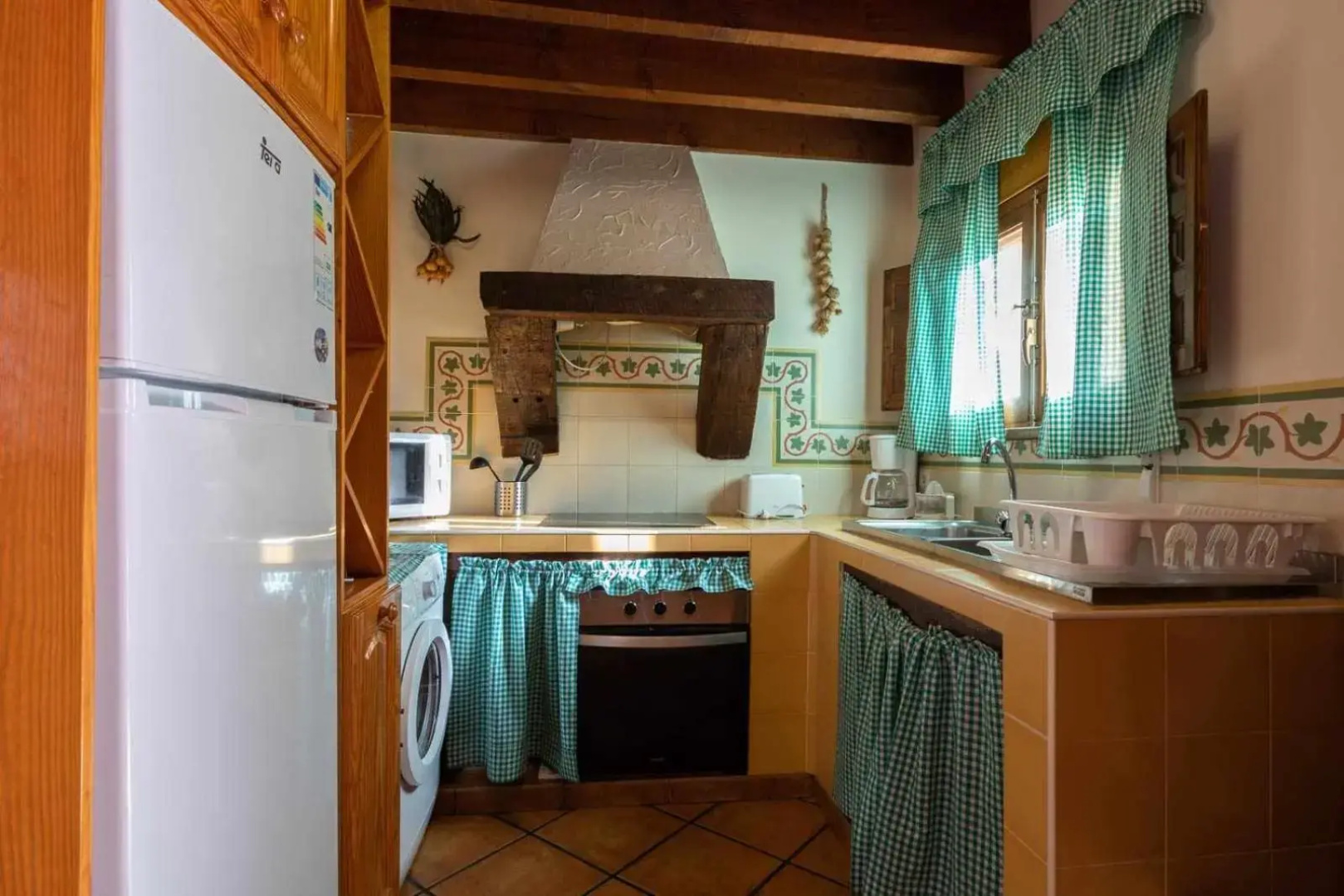 CASA ERNESTO Piscina Climatizada porche y garaje