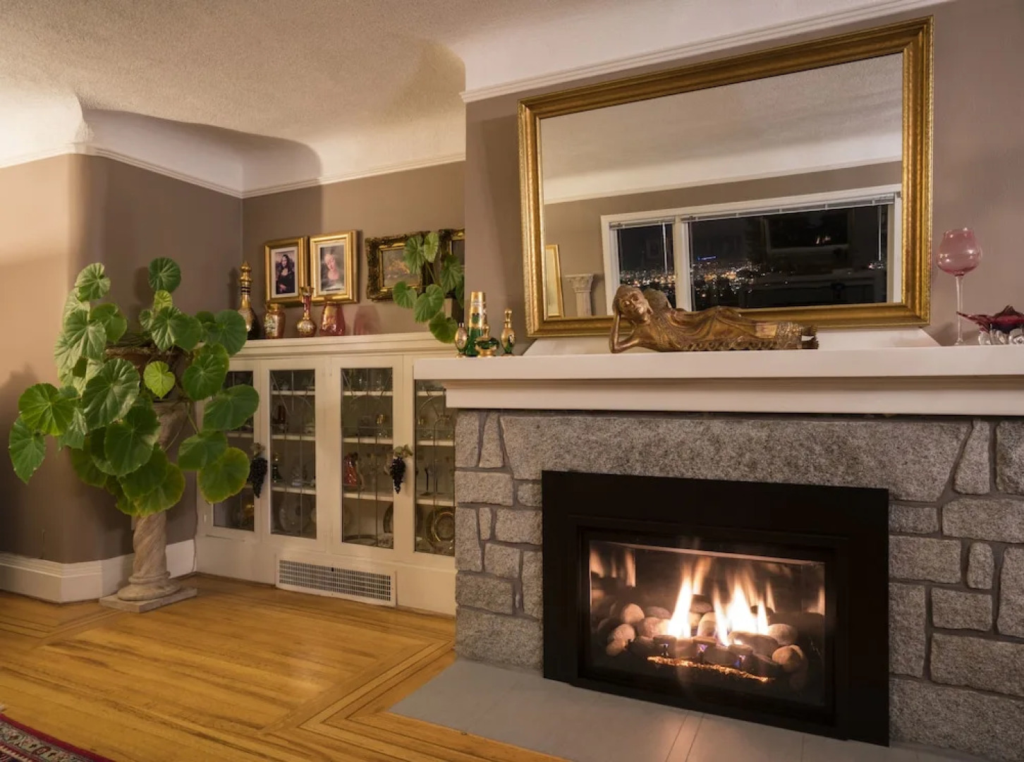 Crystal's View Bed & Breakfast