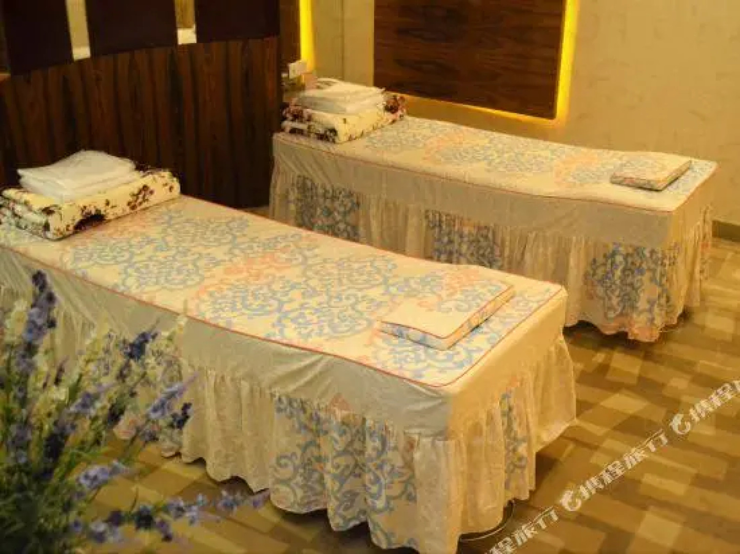 Huatian Century Hotel