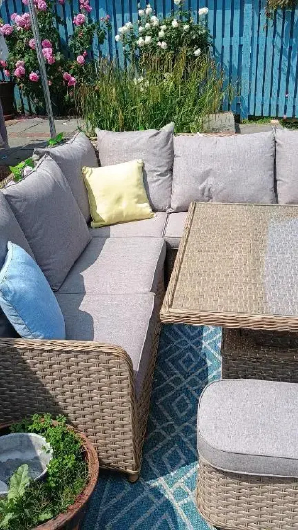 New SLEEP 4 COSY HOME