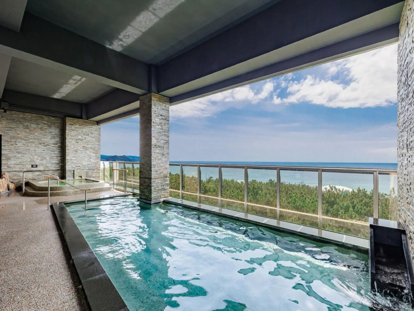 Kamenoi Hotel Kamogawa