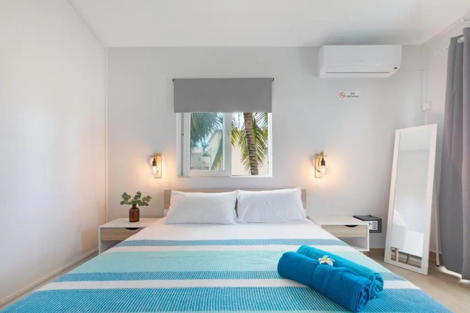 AMIS Apartments
