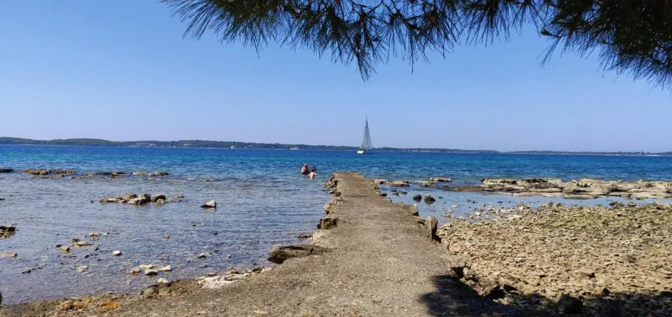 Apartment & Rooms Roza