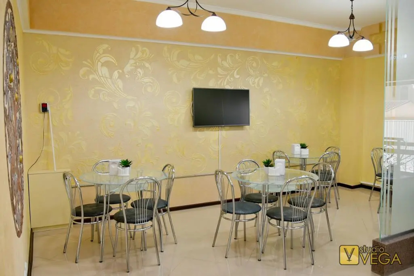 Достык Люкс